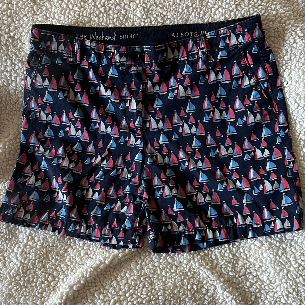 Talbots Navy Sailboat Print Bermuda Shorts with Pink & Blue Sails
